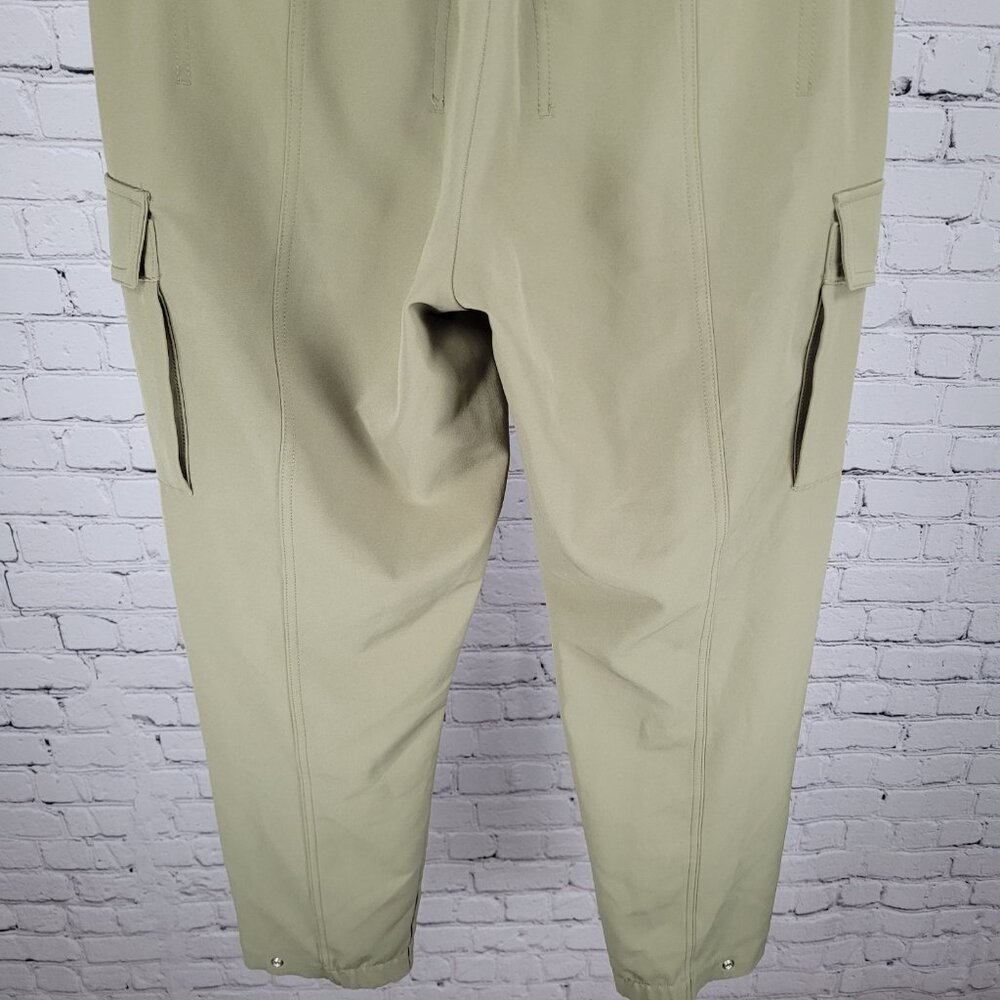 Athleta Green Athleisure Stretch High Rise Cargo Pockets Pants Size 4 (26x39) - Picture 8 of 13